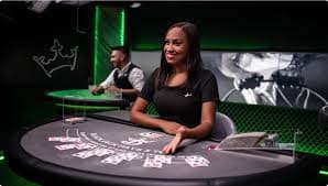 Tampilan game slot dan live dealer di paito kingkong4d
